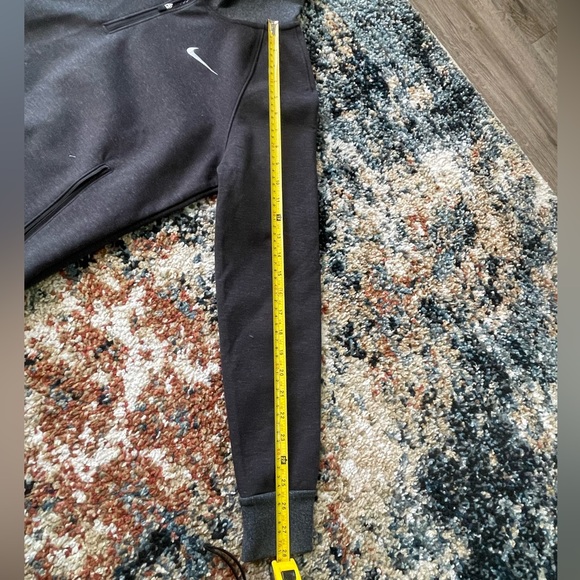 NWOT- NIKE Golf Womens 1/4" Zip Pullover - Size Large - Picture 8 of 11